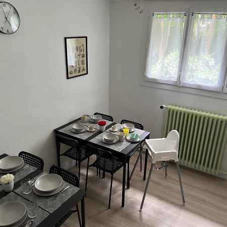 Logement Entier Proche Disneyland Montry Екстер'єр фото