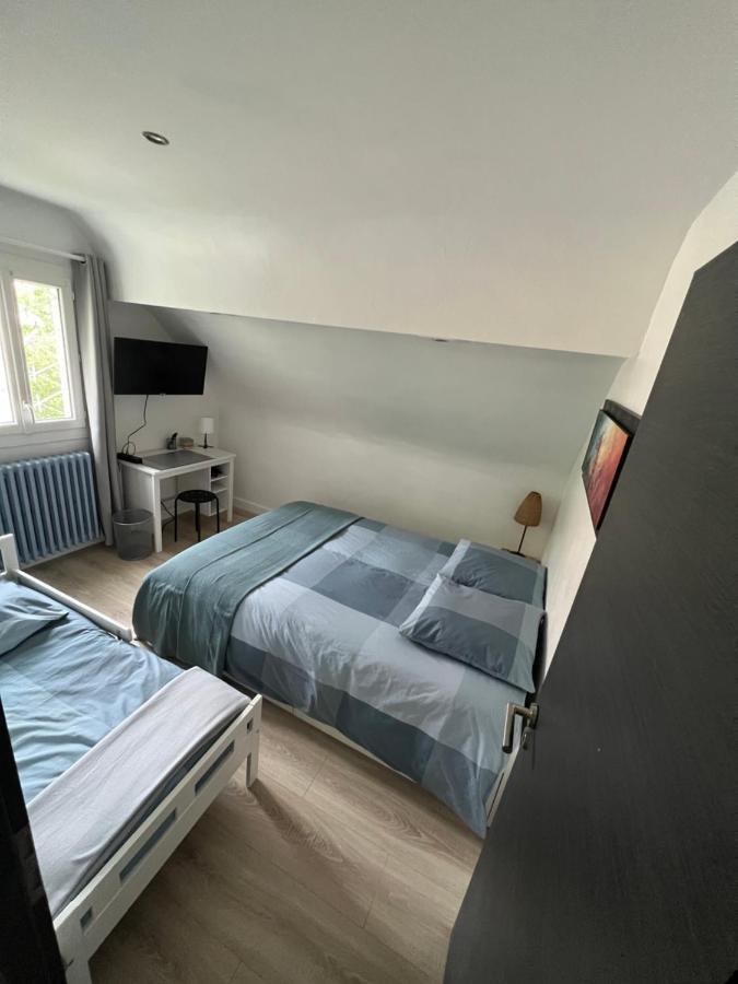 Logement Entier Proche Disneyland Montry Екстер'єр фото